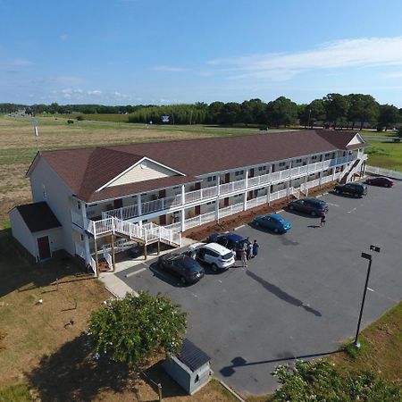 Shore Stay Suites Cape Charles Exteriör bild