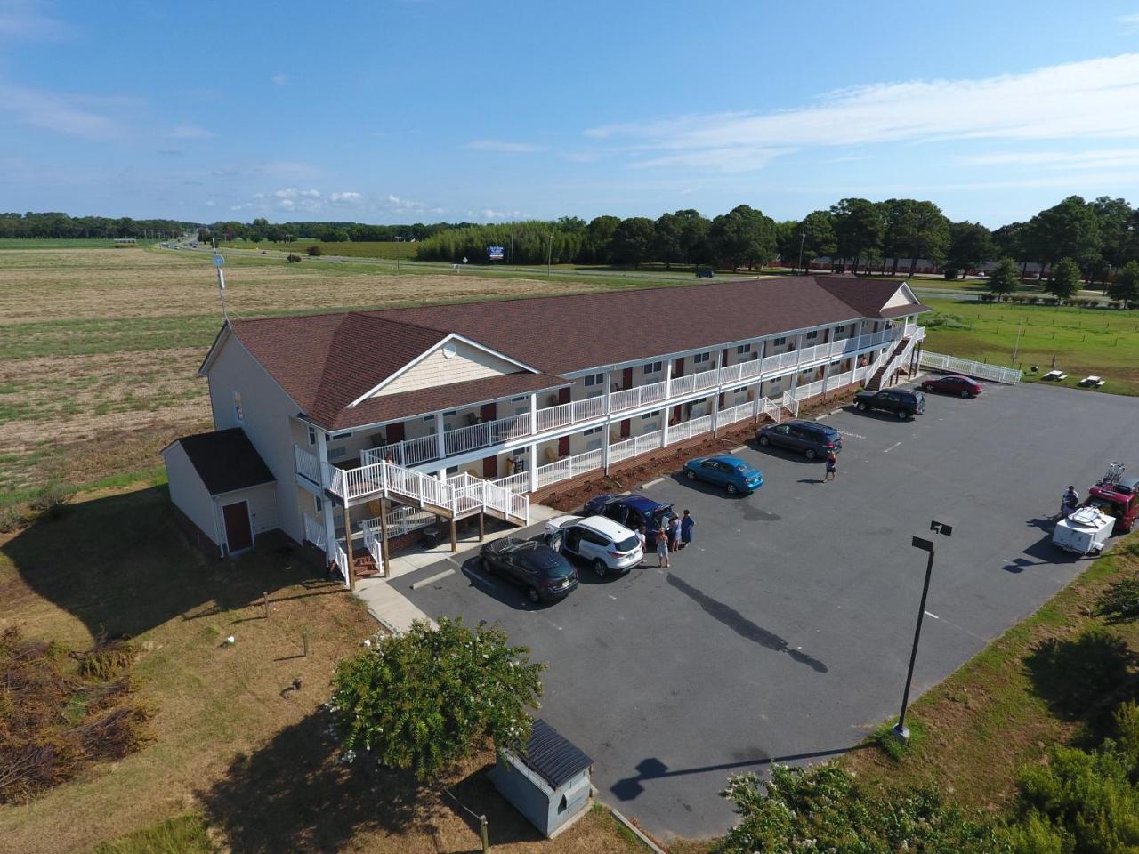 Shore Stay Suites Cape Charles Exteriör bild